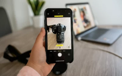 Appareil photo ou smartphone : lequel choisir pour ses réseaux sociaux ?